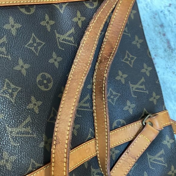 Louis Vuitton large sac shopping tote - Picture 14 of 15